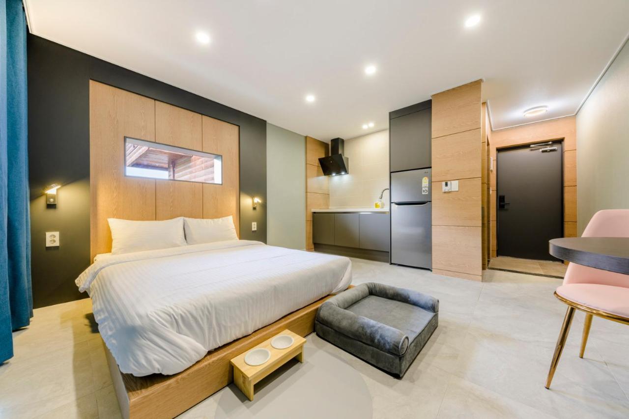 Cadelhas Hotell Jeju Exteriör bild