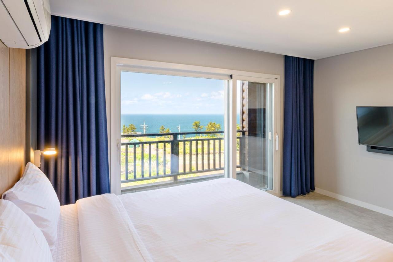 Cadelhas Hotell Jeju Exteriör bild