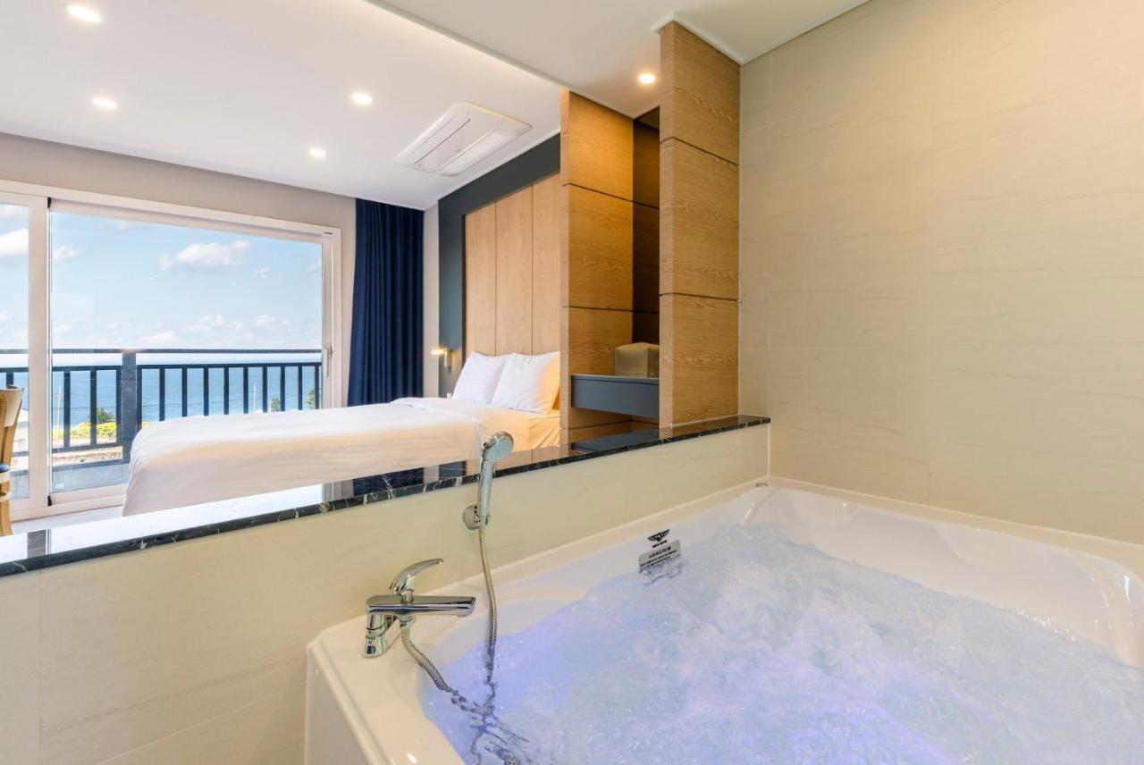 Cadelhas Hotell Jeju Exteriör bild