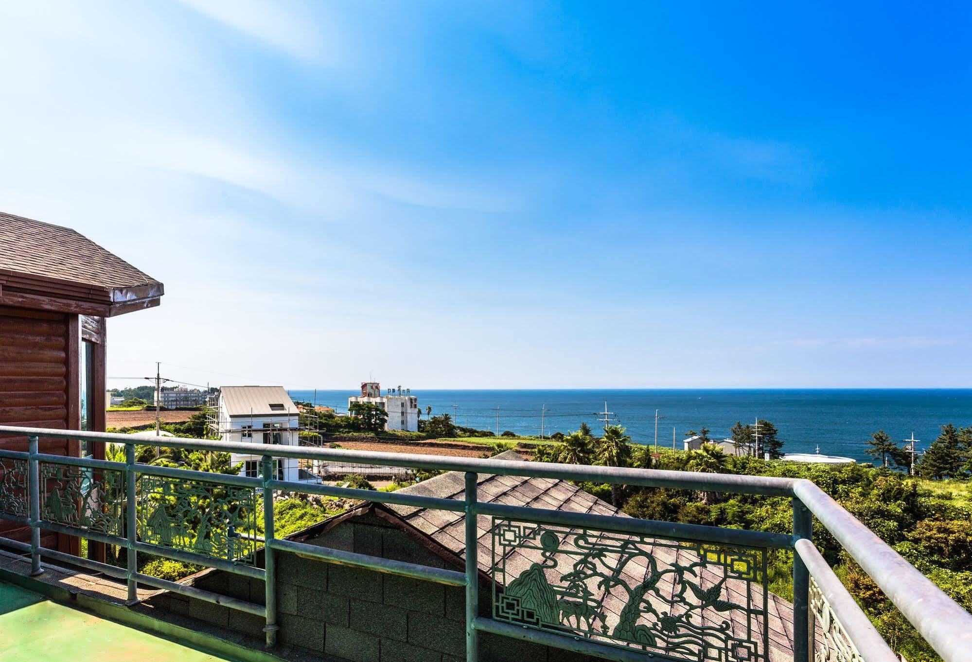 Cadelhas Hotell Jeju Exteriör bild